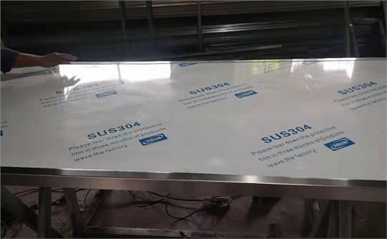 光銘防輻射防輻射鉛門生產(chǎn)中 光銘防輻射防輻射鉛門生產(chǎn)中