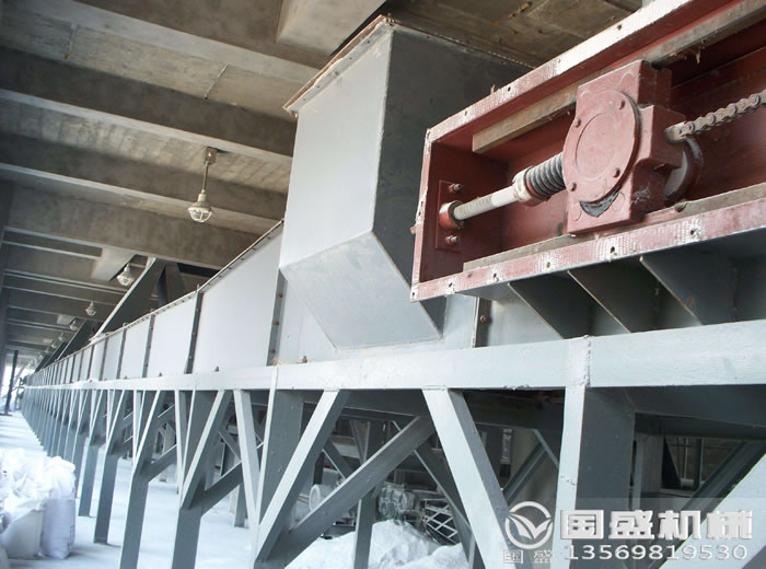 耐磨鋼單排鏈刮板機 耐磨鋼單排鏈刮板機